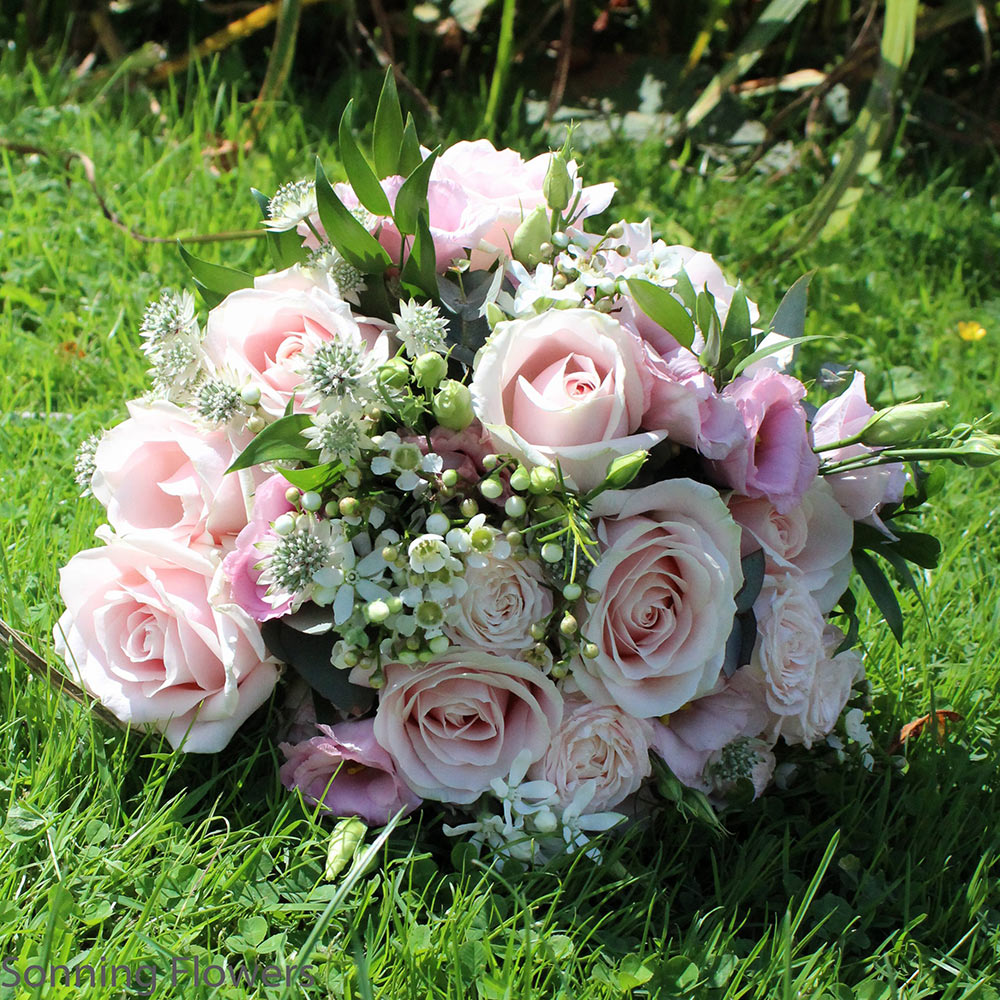 Bridal flowers Ardington House
